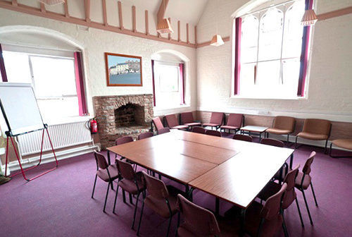Ludlow Mascall Centre Екстер'єр фото