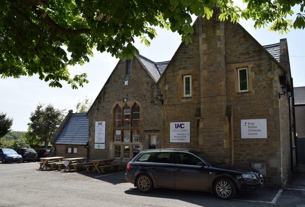 Ludlow Mascall Centre Екстер'єр фото
